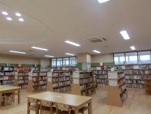 学校図書室の画像